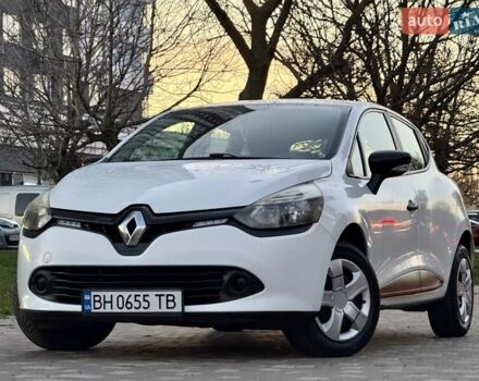 Белый Рено Клио, объемом двигателя 1.5 л и пробегом 220 тыс. км за 5999 $, фото 1 на Automoto.ua