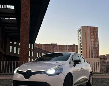 Белый Рено Клио, объемом двигателя 1.46 л и пробегом 229 тыс. км за 8500 $, фото 26 на Automoto.ua