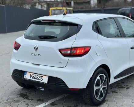 Белый Рено Клио, объемом двигателя 1.5 л и пробегом 186 тыс. км за 7450 $, фото 6 на Automoto.ua