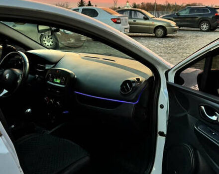 Белый Рено Клио, объемом двигателя 1.46 л и пробегом 229 тыс. км за 8500 $, фото 45 на Automoto.ua