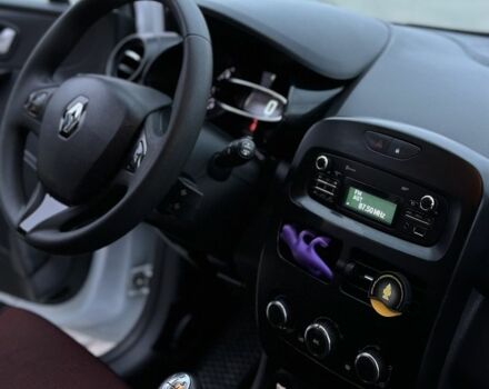 Белый Рено Клио, объемом двигателя 1.5 л и пробегом 186 тыс. км за 7450 $, фото 16 на Automoto.ua