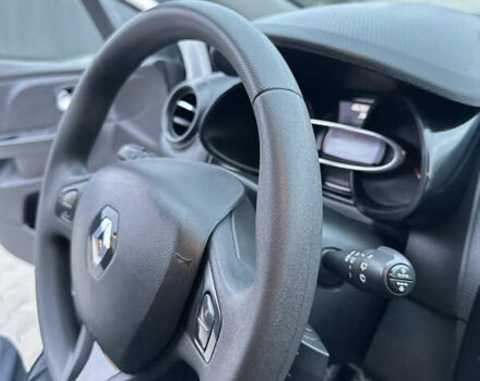 Белый Рено Клио, объемом двигателя 1.5 л и пробегом 186 тыс. км за 7400 $, фото 17 на Automoto.ua