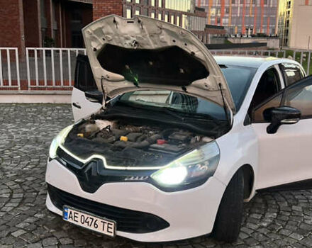 Белый Рено Клио, объемом двигателя 1.46 л и пробегом 229 тыс. км за 8500 $, фото 9 на Automoto.ua