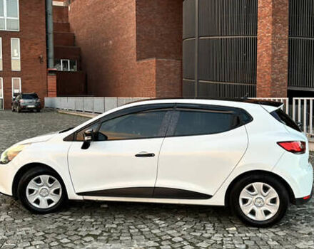 Белый Рено Клио, объемом двигателя 1.46 л и пробегом 229 тыс. км за 8500 $, фото 41 на Automoto.ua