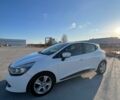Белый Рено Клио, объемом двигателя 1.5 л и пробегом 170 тыс. км за 9800 $, фото 9 на Automoto.ua