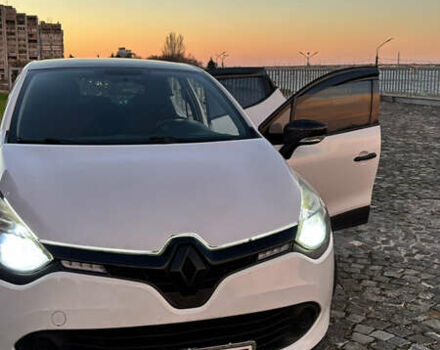 Белый Рено Клио, объемом двигателя 1.46 л и пробегом 229 тыс. км за 8500 $, фото 51 на Automoto.ua