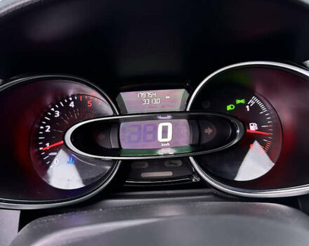 Белый Рено Клио, объемом двигателя 1.5 л и пробегом 179 тыс. км за 8950 $, фото 4 на Automoto.ua