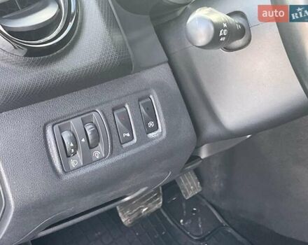 Белый Рено Клио, объемом двигателя 1.5 л и пробегом 172 тыс. км за 9990 $, фото 27 на Automoto.ua