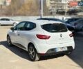 Белый Рено Клио, объемом двигателя 1.5 л и пробегом 188 тыс. км за 7499 $, фото 5 на Automoto.ua