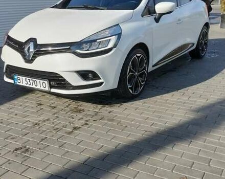 Рено Клио 2018 в Кременчуге на Automoto.ua Белый Рено Клио, объемом двигателя 1.5 л и пробегом 70 тыс. км за 13255 $, фото 4 на Automoto.ua