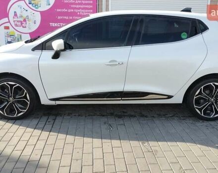 Рено Клио 2018 в Кременчуге на Automoto.ua Белый Рено Клио, объемом двигателя 1.5 л и пробегом 70 тыс. км за 13255 $, фото 3 на Automoto.ua