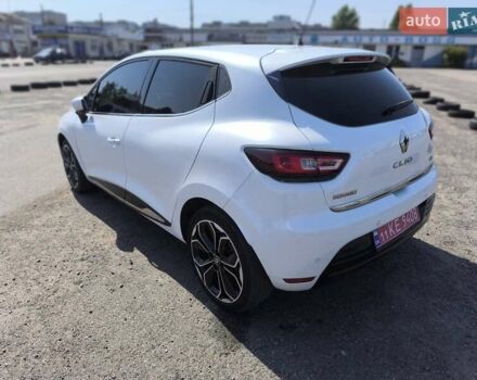 Білий Рено Кліо, об'ємом двигуна 1.5 л та пробігом 59 тис. км за 13255 $, фото 1 на Automoto.ua