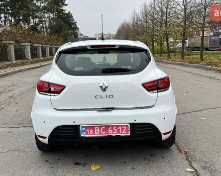 Белый Рено Клио, объемом двигателя 1.5 л и пробегом 149 тыс. км за 10300 $, фото 9 на Automoto.ua