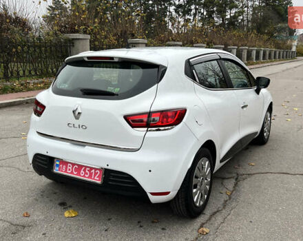 Белый Рено Клио, объемом двигателя 1.5 л и пробегом 149 тыс. км за 10300 $, фото 11 на Automoto.ua