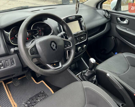 Белый Рено Клио, объемом двигателя 1.5 л и пробегом 149 тыс. км за 10300 $, фото 31 на Automoto.ua