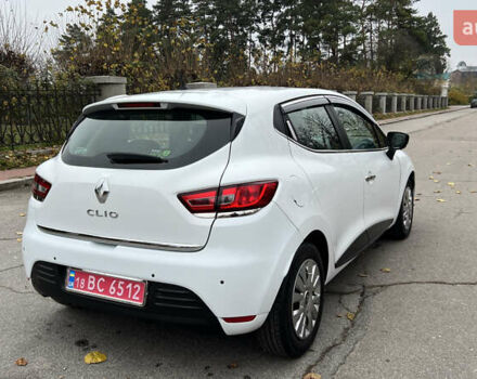 Белый Рено Клио, объемом двигателя 1.5 л и пробегом 149 тыс. км за 10300 $, фото 10 на Automoto.ua