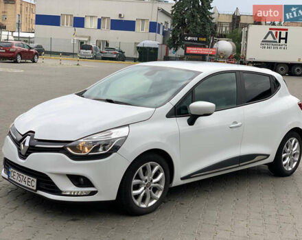 Белый Рено Клио, объемом двигателя 1.46 л и пробегом 95 тыс. км за 11000 $, фото 1 на Automoto.ua