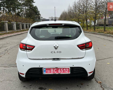 Белый Рено Клио, объемом двигателя 1.5 л и пробегом 149 тыс. км за 10300 $, фото 19 на Automoto.ua