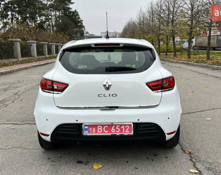 Белый Рено Клио, объемом двигателя 1.5 л и пробегом 149 тыс. км за 10300 $, фото 8 на Automoto.ua