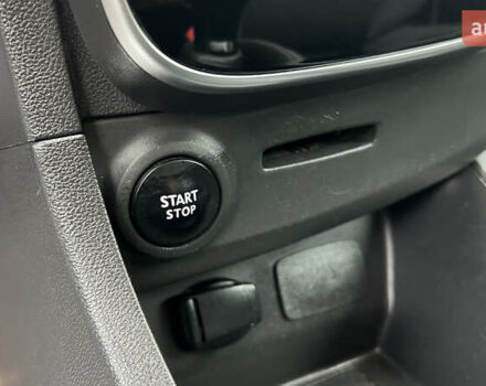 Белый Рено Клио, объемом двигателя 1.5 л и пробегом 149 тыс. км за 10300 $, фото 35 на Automoto.ua