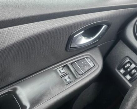 Белый Рено Клио, объемом двигателя 1.5 л и пробегом 179 тыс. км за 9900 $, фото 112 на Automoto.ua