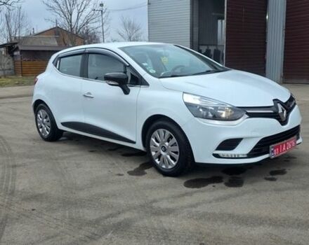 Белый Рено Клио, объемом двигателя 1.5 л и пробегом 179 тыс. км за 9900 $, фото 91 на Automoto.ua