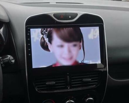 Белый Рено Клио, объемом двигателя 1.5 л и пробегом 179 тыс. км за 9900 $, фото 107 на Automoto.ua