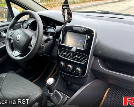 Белый Рено Клио, объемом двигателя 1.5 л и пробегом 149 тыс. км за 10300 $, фото 9 на Automoto.ua