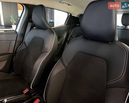 Білий Рено Кліо, об'ємом двигуна 0 л та пробігом 114 тис. км за 17460 $, фото 10 на Automoto.ua