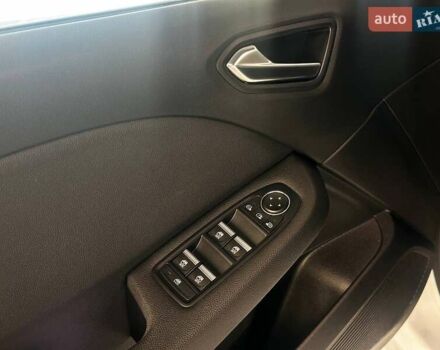 Белый Рено Клио, объемом двигателя 0 л и пробегом 114 тыс. км за 17460 $, фото 9 на Automoto.ua