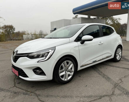 Белый Рено Клио, объемом двигателя 1.6 л и пробегом 167 тыс. км за 15399 $, фото 27 на Automoto.ua