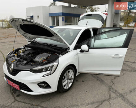 Белый Рено Клио, объемом двигателя 1.6 л и пробегом 167 тыс. км за 15399 $, фото 95 на Automoto.ua
