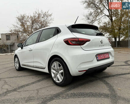 Белый Рено Клио, объемом двигателя 1.6 л и пробегом 167 тыс. км за 15399 $, фото 21 на Automoto.ua