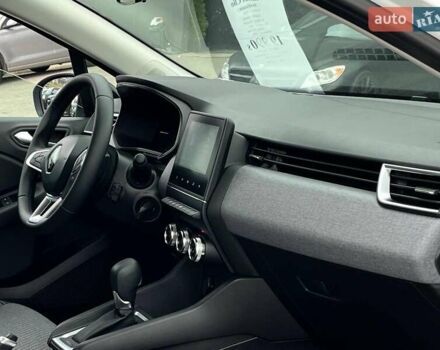 Белый Рено Клио, объемом двигателя 1.6 л и пробегом 8 тыс. км за 19990 $, фото 40 на Automoto.ua