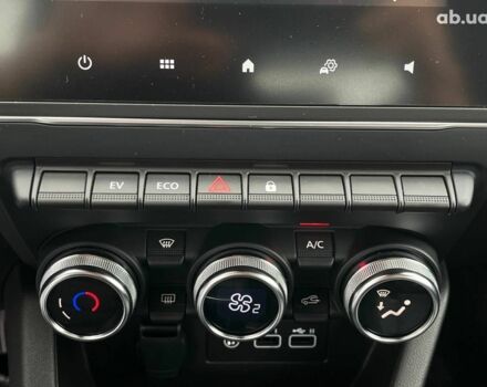 Белый Рено Клио, объемом двигателя 1.6 л и пробегом 8 тыс. км за 19990 $, фото 21 на Automoto.ua