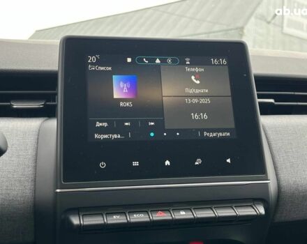 Белый Рено Клио, объемом двигателя 1.6 л и пробегом 8 тыс. км за 19990 $, фото 20 на Automoto.ua