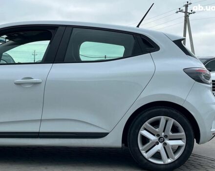 Белый Рено Клио, объемом двигателя 1.6 л и пробегом 8 тыс. км за 19990 $, фото 10 на Automoto.ua