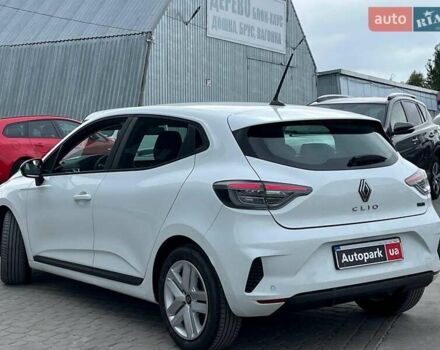 Белый Рено Клио, объемом двигателя 1.6 л и пробегом 8 тыс. км за 19990 $, фото 9 на Automoto.ua