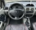 Белый Рено Клио, объемом двигателя 1.4 л и пробегом 346 тыс. км за 2450 $, фото 13 на Automoto.ua