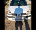 Белый Рено Клио, объемом двигателя 1.4 л и пробегом 240 тыс. км за 3000 $, фото 1 на Automoto.ua