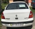 Белый Рено Клио, объемом двигателя 1.4 л и пробегом 162 тыс. км за 4000 $, фото 2 на Automoto.ua