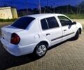 Белый Рено Клио, объемом двигателя 1.4 л и пробегом 280 тыс. км за 2850 $, фото 6 на Automoto.ua