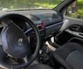 Белый Рено Клио, объемом двигателя 1.4 л и пробегом 320 тыс. км за 2300 $, фото 3 на Automoto.ua