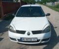 Белый Рено Клио, объемом двигателя 1.4 л и пробегом 197 тыс. км за 4300 $, фото 1 на Automoto.ua