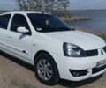 Белый Рено Клио, объемом двигателя 0 л и пробегом 221 тыс. км за 2900 $, фото 2 на Automoto.ua