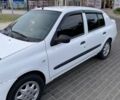 Білий Рено Кліо, об'ємом двигуна 1.4 л та пробігом 310 тис. км за 1600 $, фото 1 на Automoto.ua