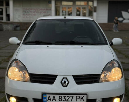 Білий Рено Кліо, об'ємом двигуна 1.39 л та пробігом 250 тис. км за 3400 $, фото 9 на Automoto.ua