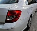Рено Клио 2010 в Киеве на Automoto.ua Белый Рено Клио, объемом двигателя 1.4 л и пробегом 170 тыс. км за 4100 $, фото 5 на Automoto.ua