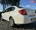 Белый Рено Клио, объемом двигателя 1.4 л и пробегом 241 тыс. км за 3800 $, фото 6 на Automoto.ua