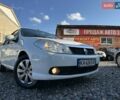 Белый Рено Клио, объемом двигателя 1.4 л и пробегом 241 тыс. км за 3800 $, фото 1 на Automoto.ua